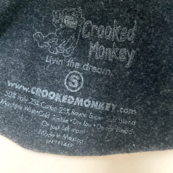 Graphic tee - Picture 5 of 5